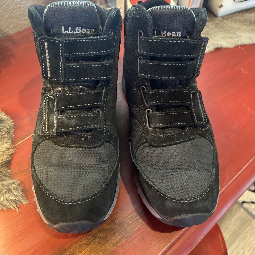 L.L. Bean casual snow boots (men 7.5)